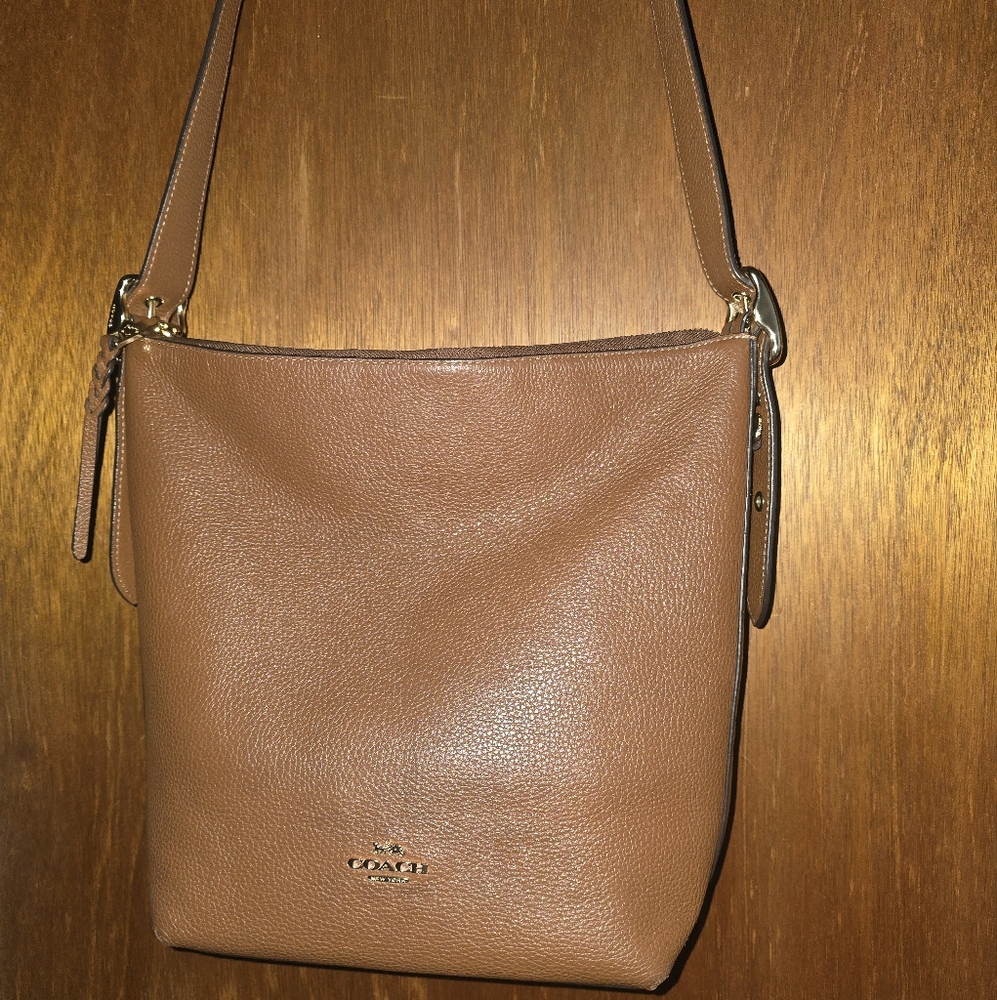 Coach Tan Leather Shoulder Bag with Slouchy Design